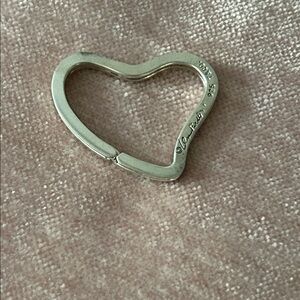 Tiffany & Co Elsa Peretti open heart key ring